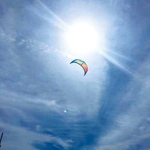 030_01kite_surfing.png